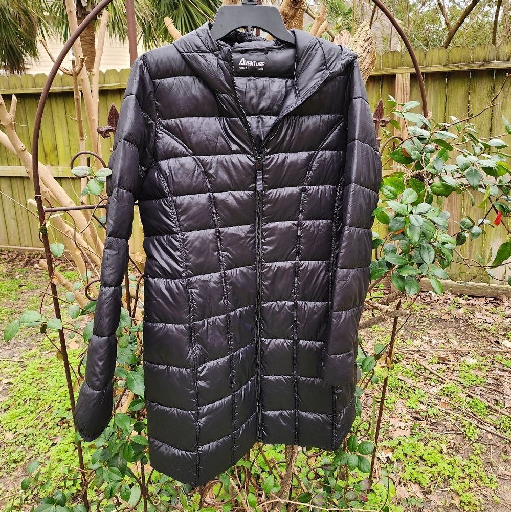 Women's Aventure Black Puffer Coat Size M